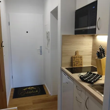 Апартаменты Goldstueck *
